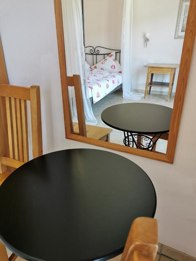 Weingut Amlinger&Sohn Appartement Neef Buitenkant foto