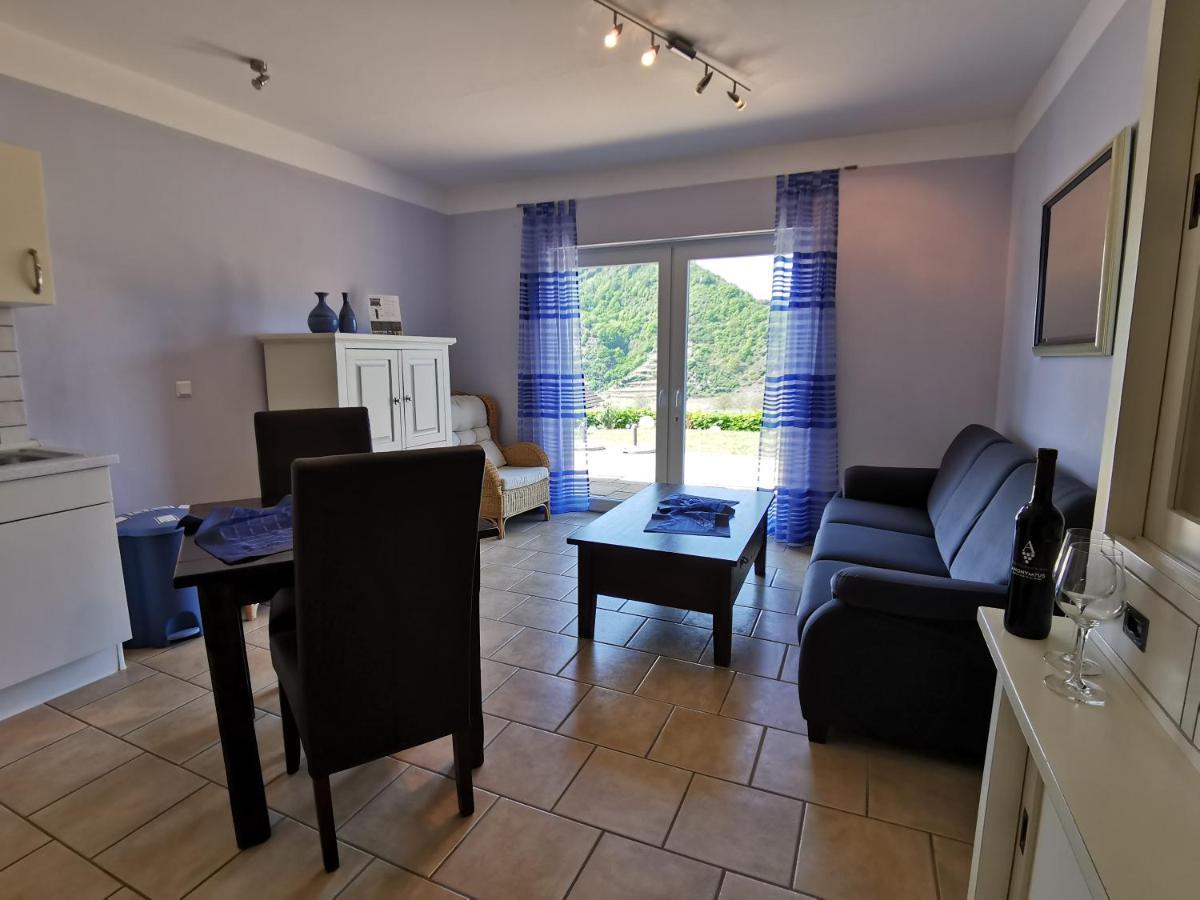 Weingut Amlinger&Sohn Appartement Neef Buitenkant foto