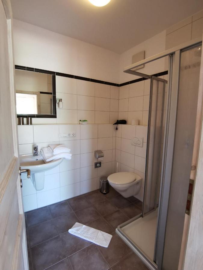 Weingut Amlinger&Sohn Appartement Neef Buitenkant foto