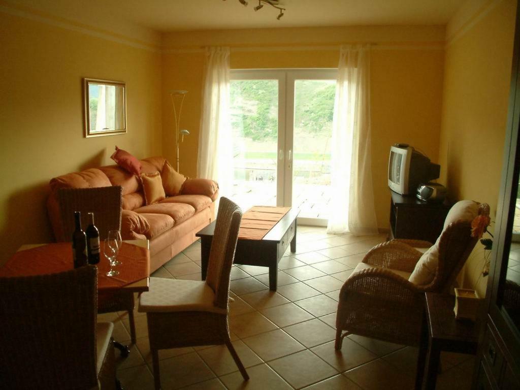 Weingut Amlinger&Sohn Appartement Neef Buitenkant foto